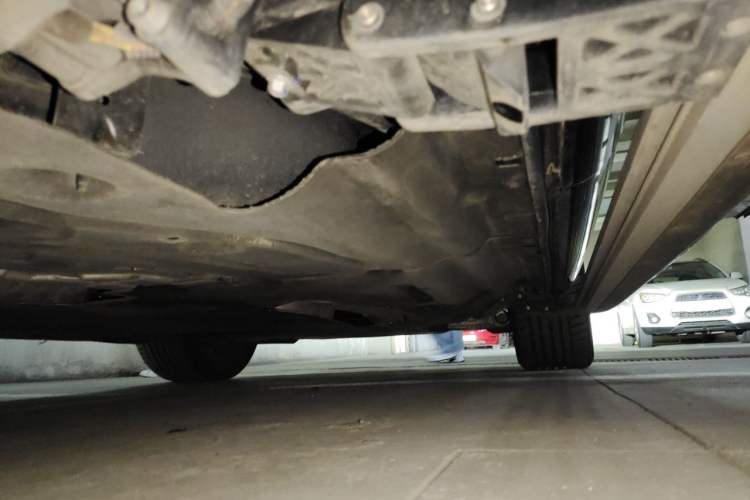 Used Land Rover Range 2024 3.0 L6 360 PS Grand Edition Chassis Rear Right