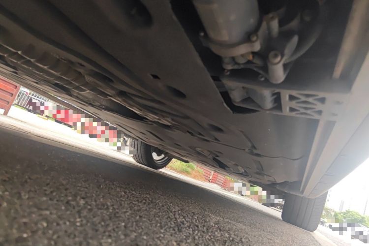 Used Land Rover Range 2024 3.0 L6 400 PS Prestige Extended Version 7-Seater Chassis Rear Right