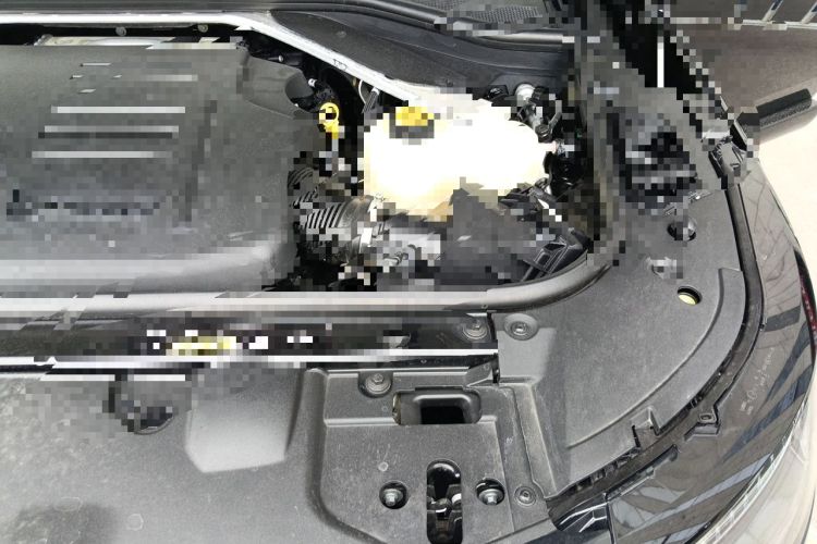 Used Land Rover Range 2024 3.0 L6 400 PS Prestige Extended Version 7-Seater Engine Bay Left