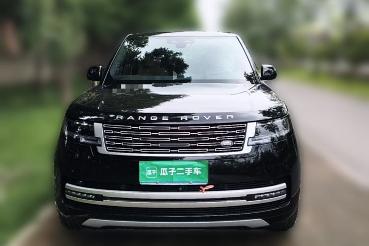 Used Land Rover Range 2024 3.0 L6 400 PS Extended Version Front