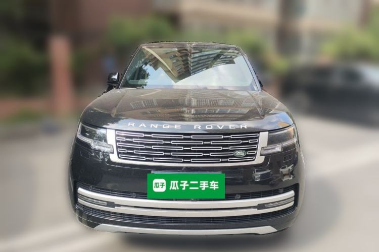 Used Land Rover Range 2024 3.0 L6 400 PS Extended Version Front