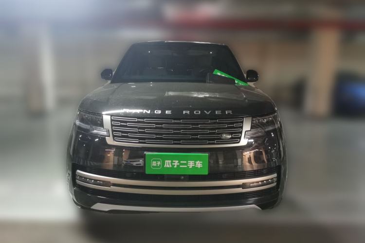 Used Land Rover Range 2024 3.0 L6 400 PS Extended Luxury Edition Front