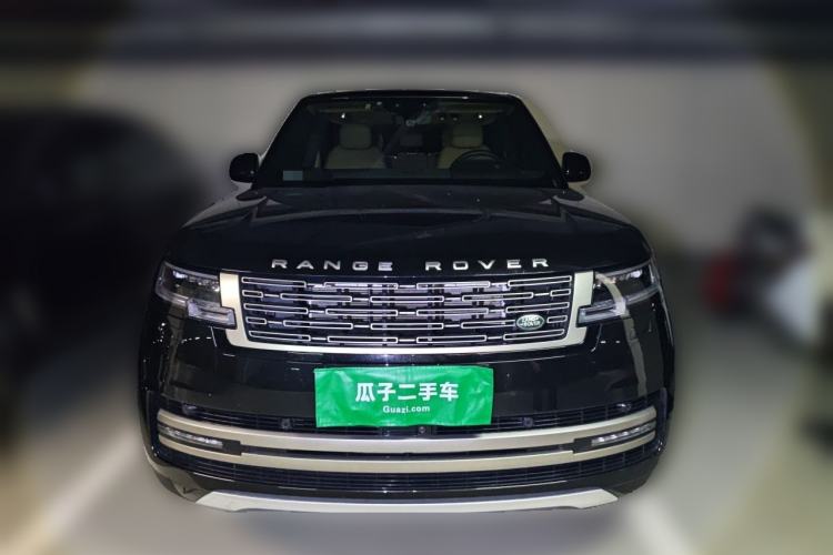 Used Land Rover Range 2024 3.0 L6 400 PS Prestige Extended Version 7-Seater Front