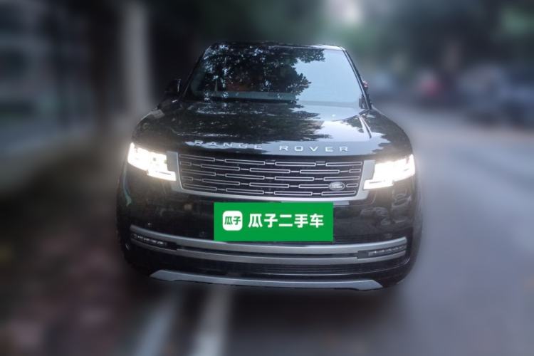 Used Land Rover Range 2024 3.0 L6 400 PS Extended Luxury Edition Front
