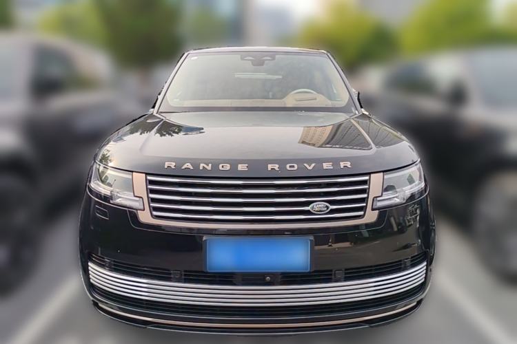 Used Land Rover Range 2024 3.0 L6 400 PS SV Prestige Extended-Length 4-Seat Version Front