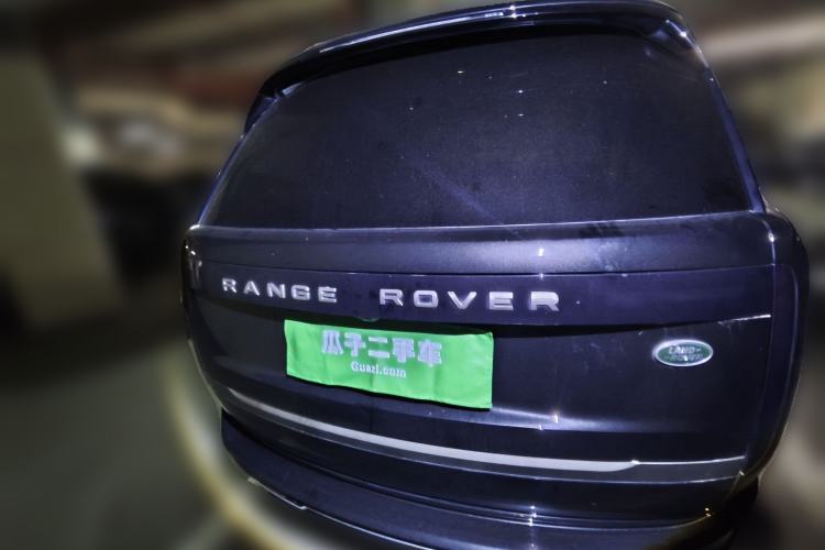 Used Land Rover Range 2024 3.0 L6 400 PS Prestige Extended Version 7-Seater Rear