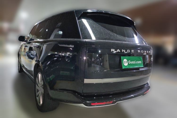 Used Land Rover Range 2024 3.0 L6 400 PS Prestige Extended Version 7-Seater Rear Left 45 Deg