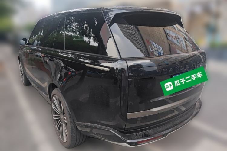 Used Land Rover Range 2024 3.0 L6 400 PS Prestige Extended Version 7-Seater Rear Left 45 Deg