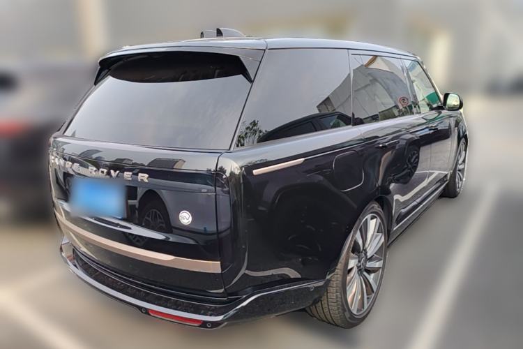 Used Land Rover Range 2024 3.0 L6 400 PS SV Prestige Extended-Length 4-Seat Version Rear Right 45 Deg