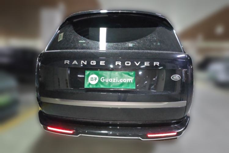 Used Land Rover Range 2024 3.0 L6 400 PS Prestige Extended Version 7-Seater Rear