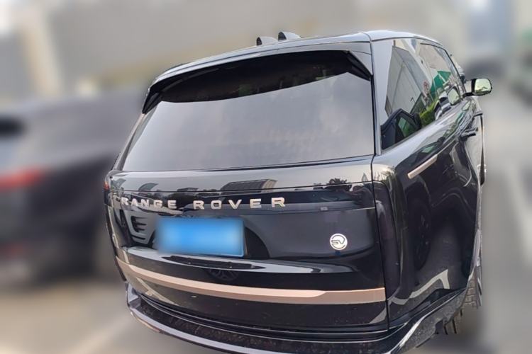 Used Land Rover Range 2024 3.0 L6 400 PS SV Prestige Extended-Length 4-Seat Version Rear