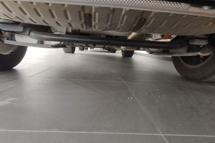 Used Land Rover Range 2024 3.0 L6 400 PS Extended Luxury Edition Chassis Rear