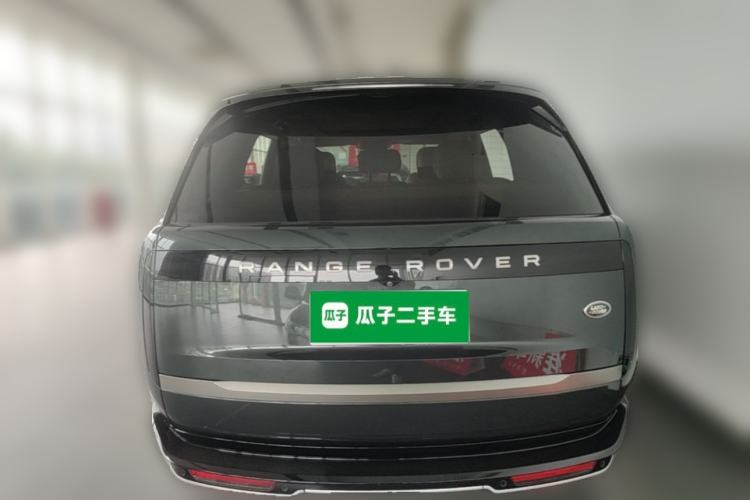 Used Land Rover Range 2024 3.0 L6 400 PS Extended Luxury Edition Rear