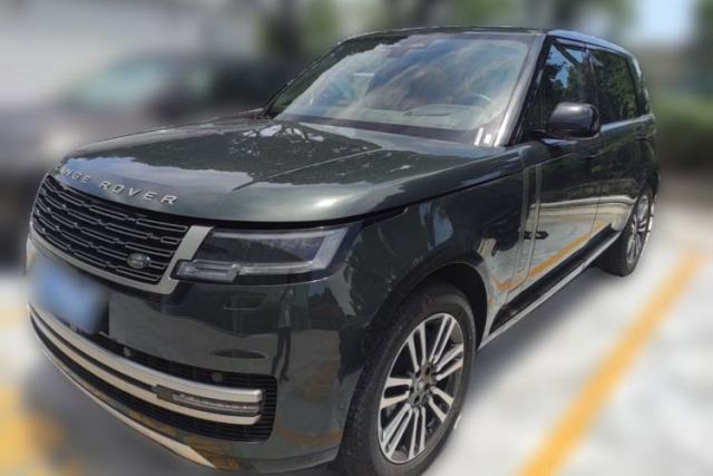 Used Land Rover Range 2024 3.0 L6 400 PS Extended Luxury Edition