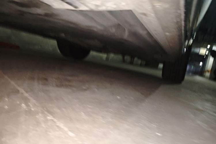 Used Land Rover Range 2024 3.0 L6 360 PS Grand Edition Chassis Front Left