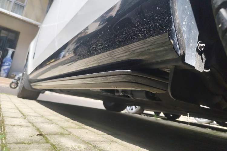 Used Land Rover Range 2024 3.0 L6 400 PS Extended Version Chassis Rear Left