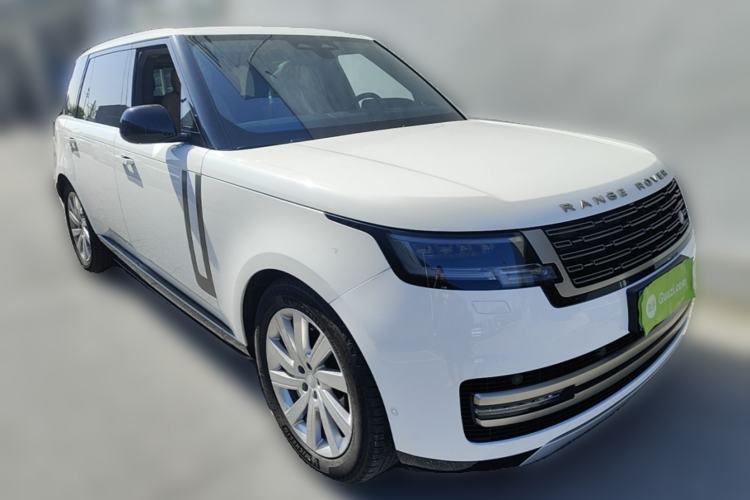 Used Land Rover Range 2024 3.0 L6 400 PS Prestige Extended Version 7-Seater Front Right 45 Deg