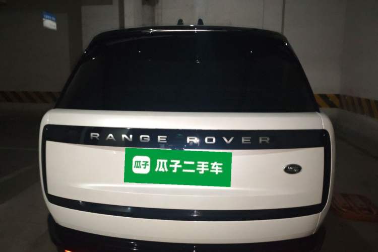 Used Land Rover Range 2024 3.0 L6 360 PS Grand Edition Rear
