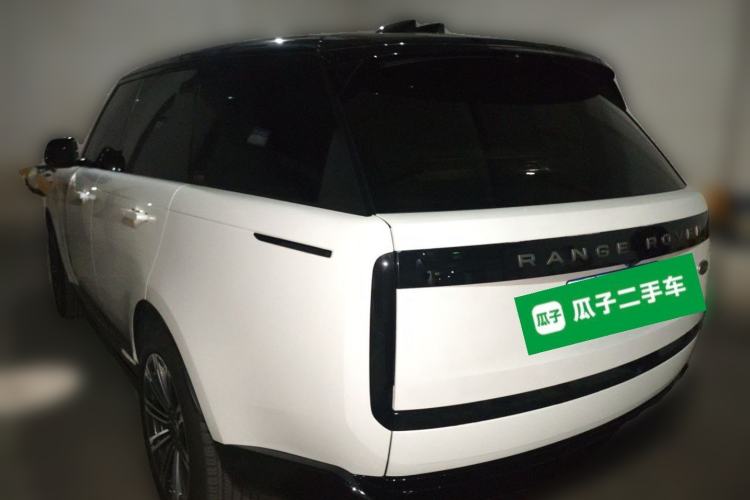 Used Land Rover Range 2024 3.0 L6 360 PS Grand Edition Rear Left 45 Deg