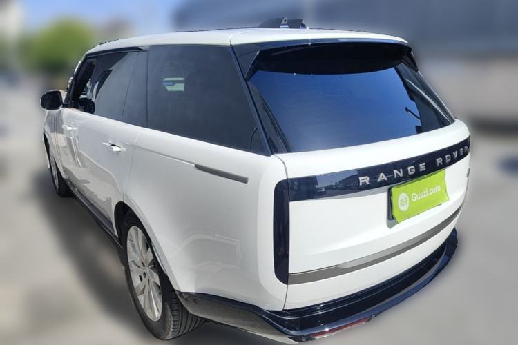 Used Land Rover Range 2024 3.0 L6 400 PS Prestige Extended Version 7-Seater Rear Left 45 Deg