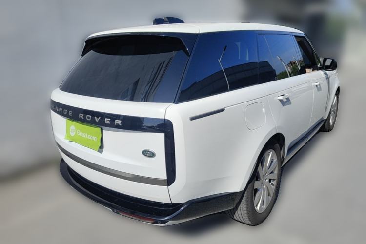 Used Land Rover Range 2024 3.0 L6 400 PS Prestige Extended Version 7-Seater Rear Right 45 Deg