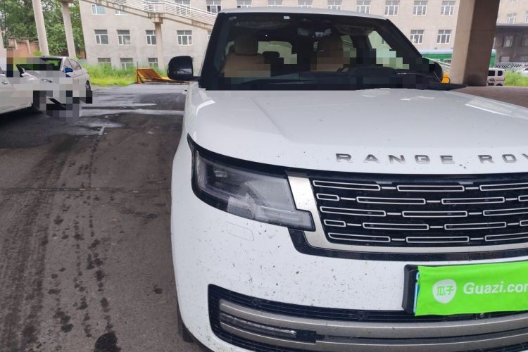 Used Land Rover Range 2024 3.0 L6 400 PS Prestige Extended Version 7-Seater Right Front Headlight