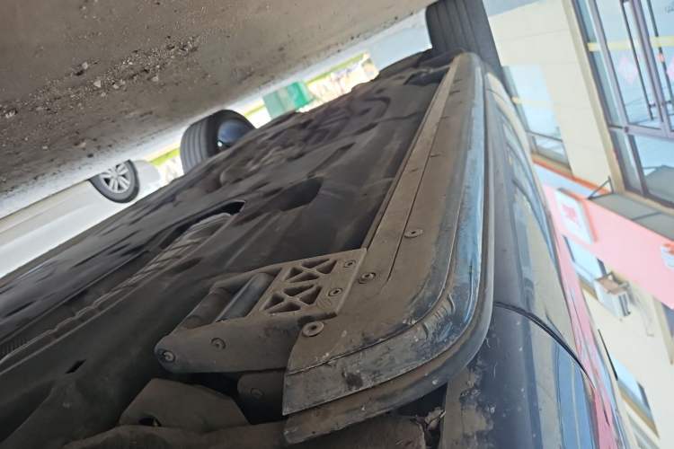 Used Land Rover Range 2025 3.0 L6 400 PS Extended Luxury Edition Chassis Front Right