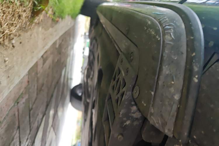 Used Land Rover Range 2025 3.0 L6 400 PS Extended Luxury Edition Chassis Front Right