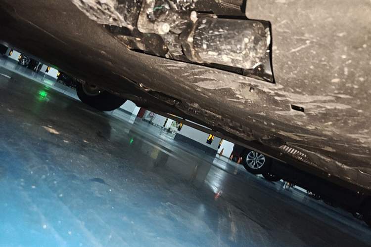 Used Land Rover Range 2025 3.0 L6 400 PS Extended Luxury Edition Chassis Rear Left