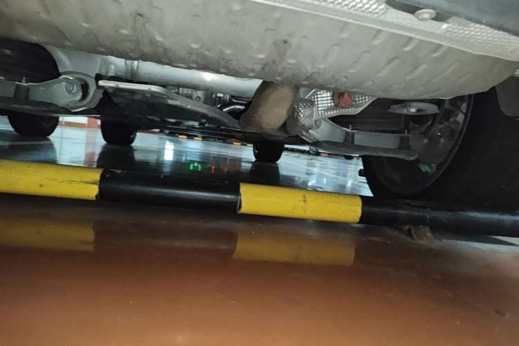 Used Land Rover Range 2025 3.0 L6 400 PS Extended Luxury Edition Chassis Rear