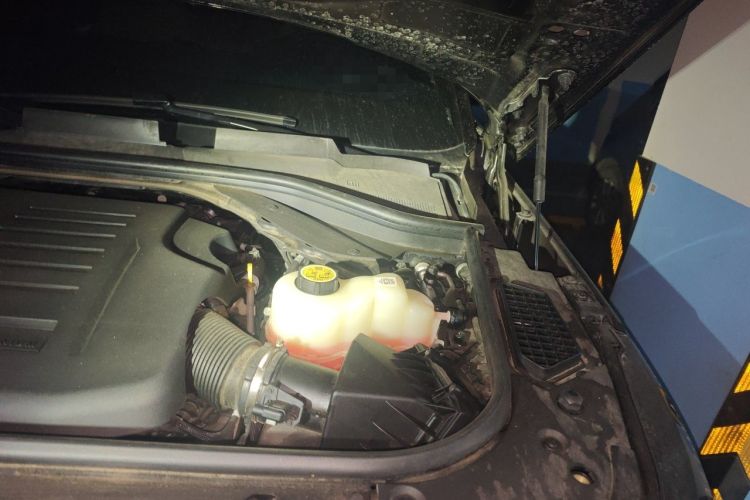 Used Land Rover Range 2025 3.0 L6 400 PS Extended Luxury Edition Engine Bay Left