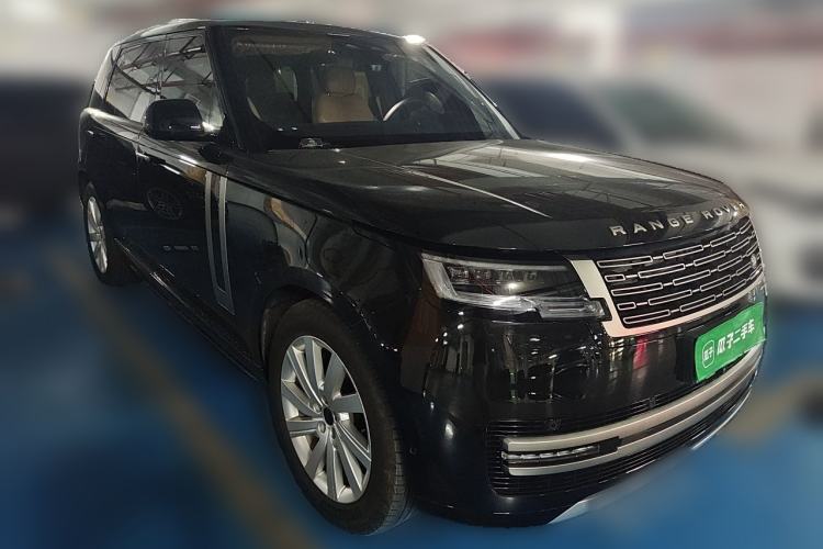 Used Land Rover Range 2025 3.0 L6 400 PS Extended Luxury Edition Front Right 45 Deg
