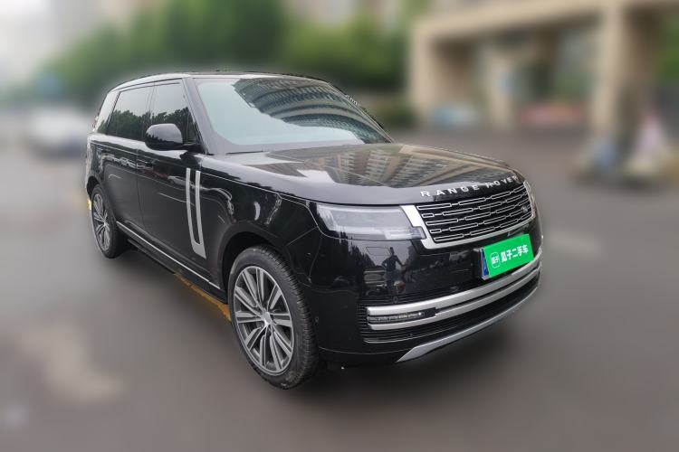 Used Land Rover Range 2025 3.0 L6 400 PS Extended-Length Genesis Edition Front Right 45 Deg