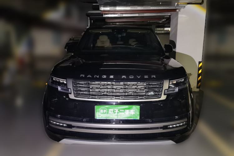 Used Land Rover Range 2025 3.0 L6 400 PS Extended Luxury Edition Front