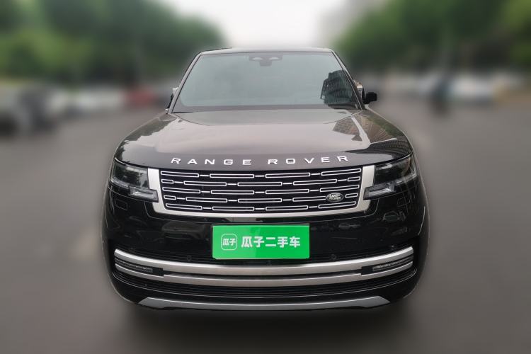 Used Land Rover Range 2025 3.0 L6 400 PS Extended-Length Genesis Edition Front