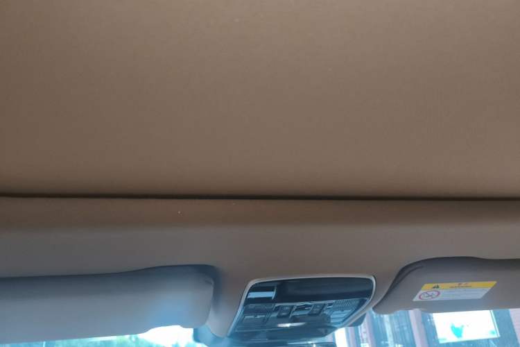 Used Land Rover Range 2025 3.0 L6 360 PS Grand Edition Headliner