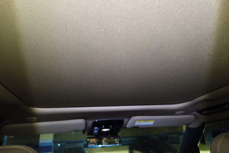Used Land Rover Range 2025 3.0 L6 400 PS Extended Luxury Version 7-Seater Headliner
