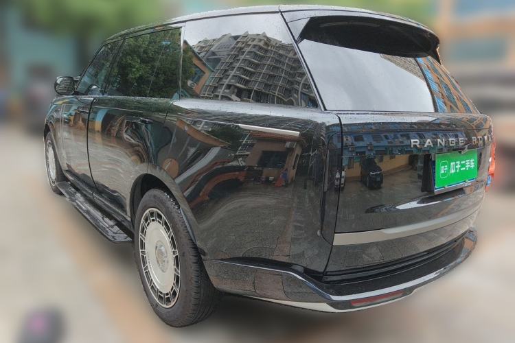 Used Land Rover Range 2025 3.0 L6 400 PS Extended Luxury Edition Rear Left 45 Deg