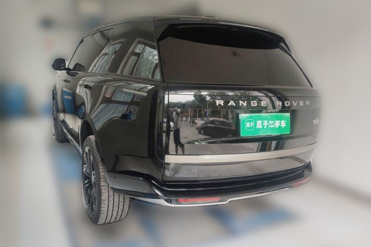 Used Land Rover Range 2025 3.0 L6 400 PS Extended Luxury Edition Rear Left 45 Deg