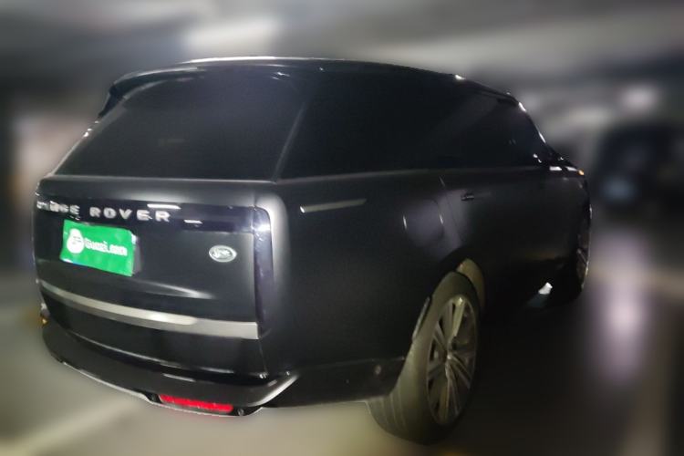 Used Land Rover Range 2025 3.0 L6 400 PS Extended Luxury Version 7-Seater Rear Right 45 Deg