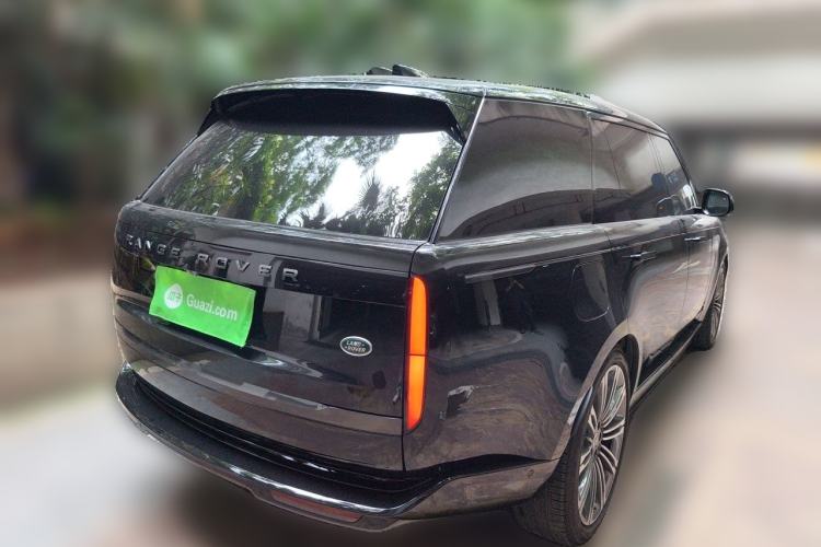 Used Land Rover Range 2025 3.0 L6 400 PS Extended-Length Genesis Edition Rear Right 45 Deg