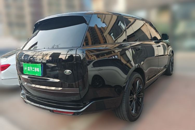Used Land Rover Range 2025 3.0 L6 400 PS Extended Luxury Edition Rear Right 45 Deg
