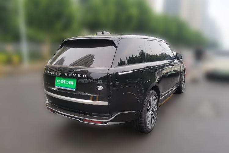 Used Land Rover Range 2025 3.0 L6 400 PS Extended-Length Genesis Edition Rear Right 45 Deg