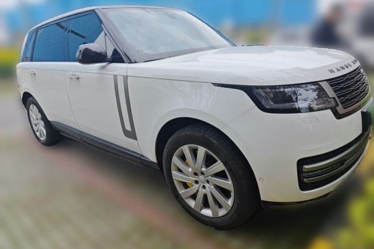 Used Land Rover Range 2025 3.0 L6 400 PS Extended Luxury Edition Front Right 45 Deg