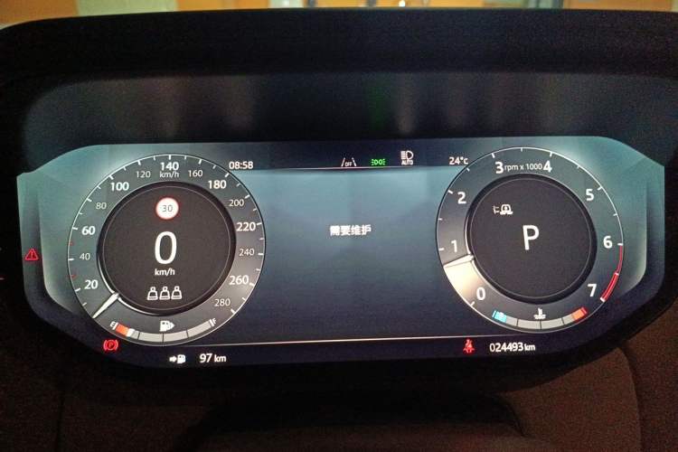 Used Land Rover Range 2025 3.0 L6 360 PS Grand Edition Instrument Cluster