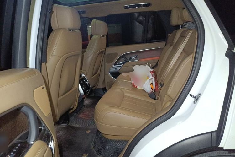 Used Land Rover Range 2025 3.0 L6 360 PS Grand Edition Left Rear Seat