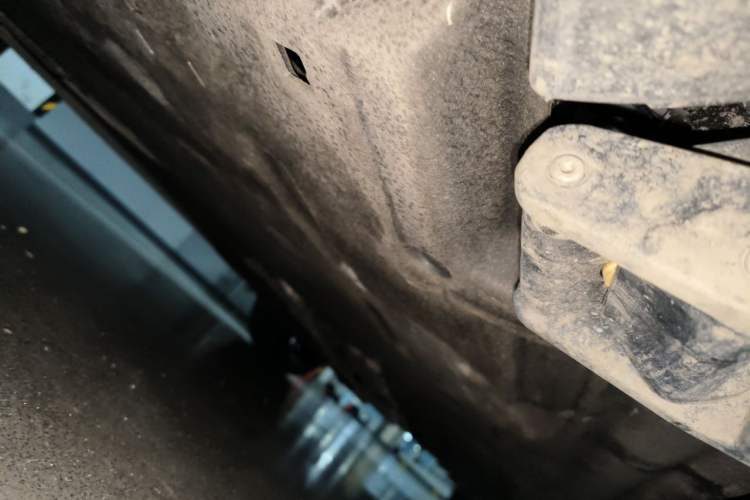 Used Land Rover Range 2025 3.0 L6 400 PS Extended Luxury Edition Chassis Front Left