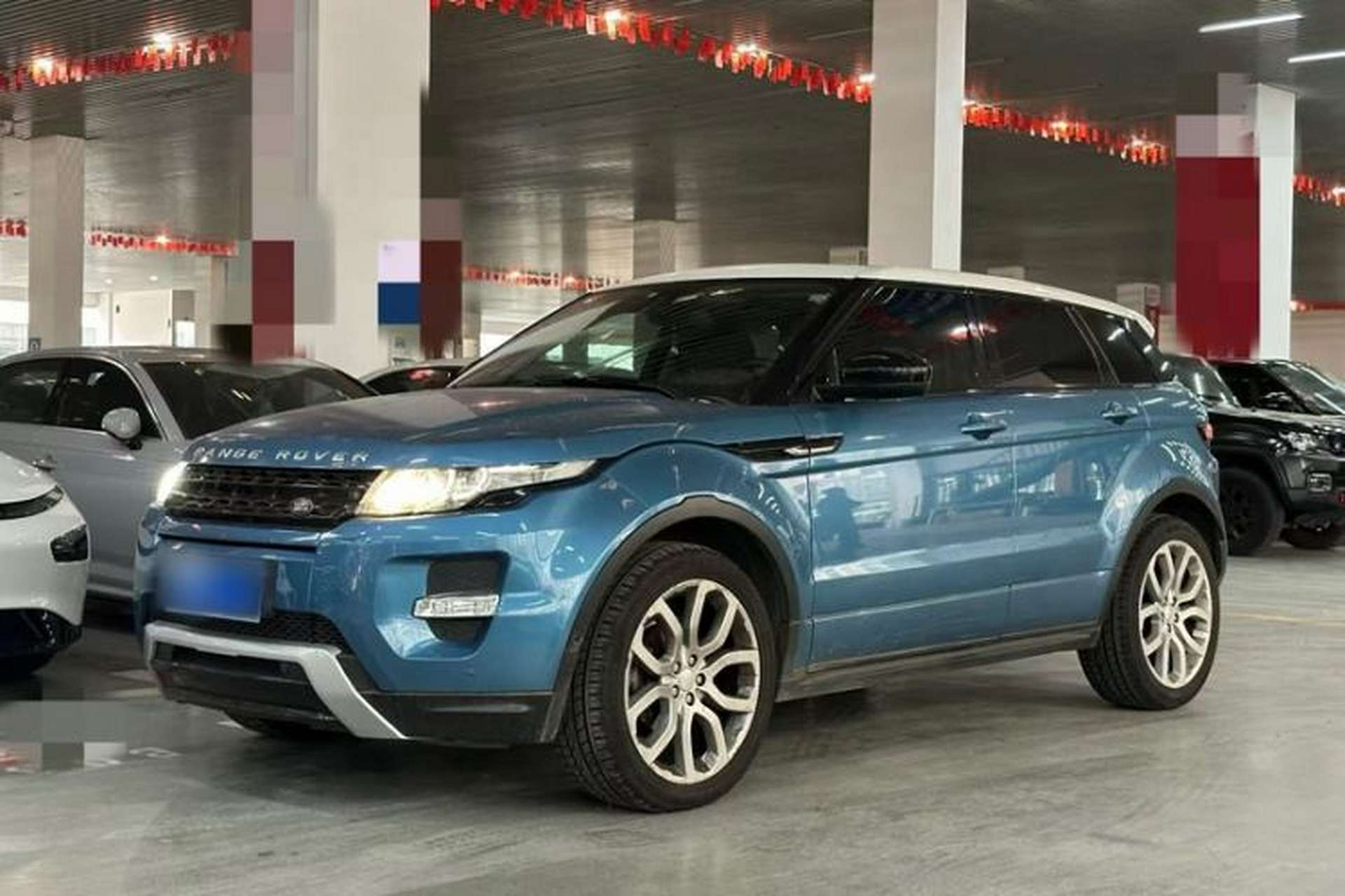 Used Land Rover Range Evoque 2014 2.0T 5-Door Ignite Edition Front Left 45 Deg