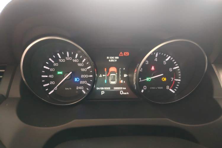 Used Land Rover Range Evoque 2014 2.0T 5-Door Luxury Edition Instrument Cluster