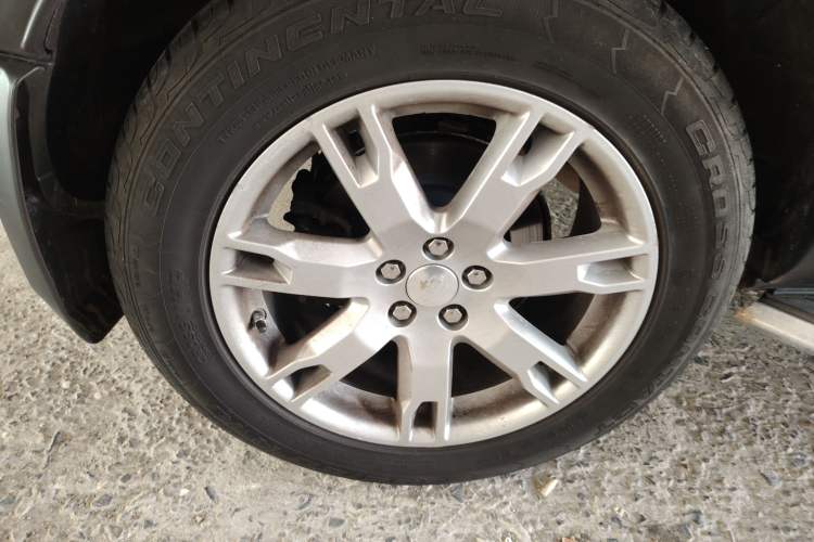 Used Land Rover Range Evoque 2014 2.0T 5-Door Luxury Edition Right Rear Wheel Hub